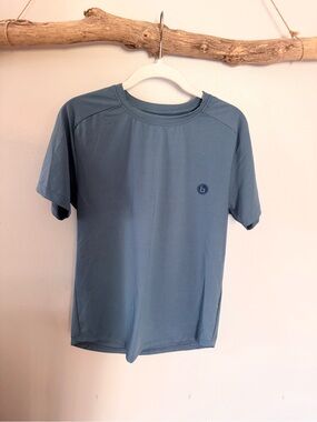 Burn Boot Camp Men's/unisex Blue Short-Sleeve Performance Tee with Subtle Logo